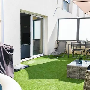 Superbe Avec Terrasse, Piscine & Parking Prive A Marseille